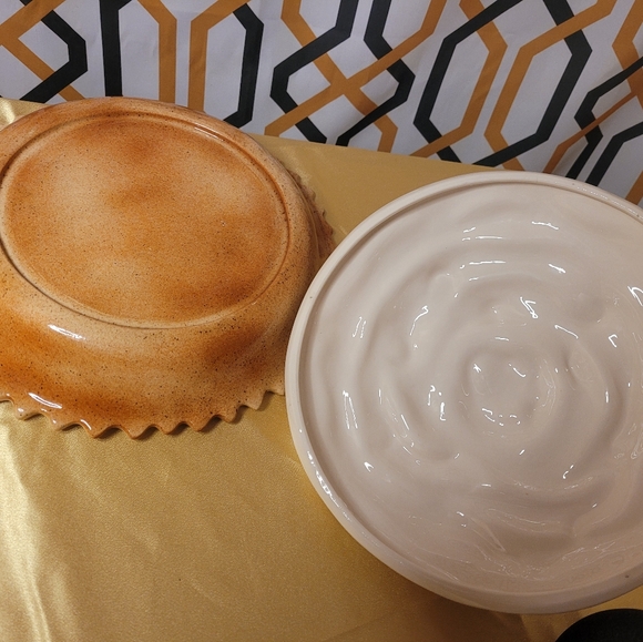 Vintage Ceramic Pie Keeper - "Chocolate Cream Pie - Hershey's" - Picture 5 of 5